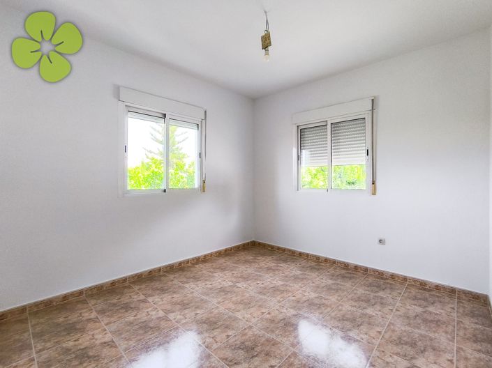 Image No.7-3 Bed Villa for sale