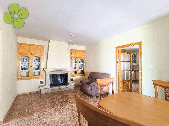 Image No.13-3 Bed Country House for sale