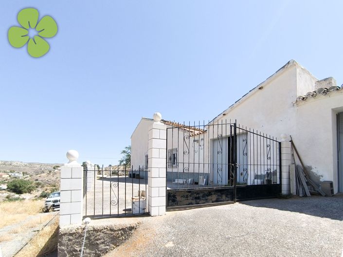 Image No.31-3 Bed Country House for sale