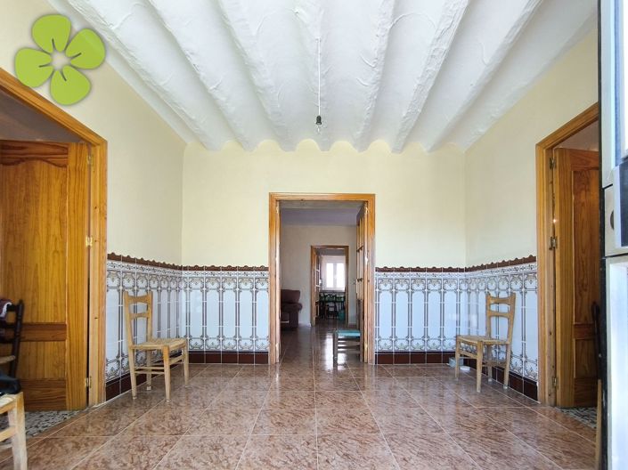 Image No.6-3 Bed Country House for sale