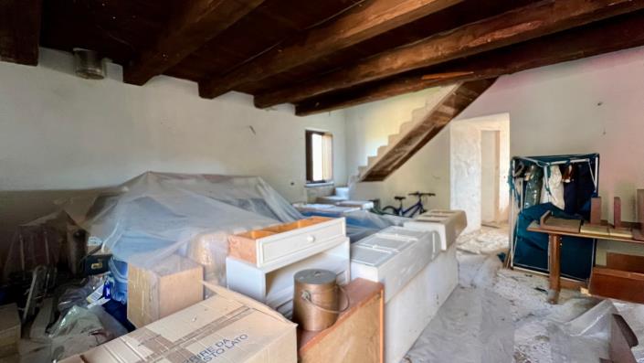 Image No.28-11 Bed Country Property for sale