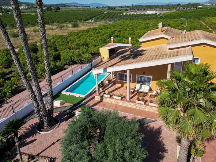 Image No.2-Villa de 4 chambres à vendre à Orihuela