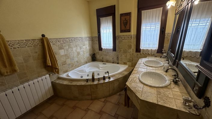 Image No.20-Propriété de 4 chambres à vendre à San Miguel de Salinas