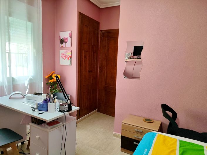 Image No.19-2 Bed Apartment for sale