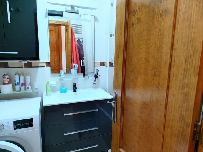 Image No.22-2 Bed Apartment for sale