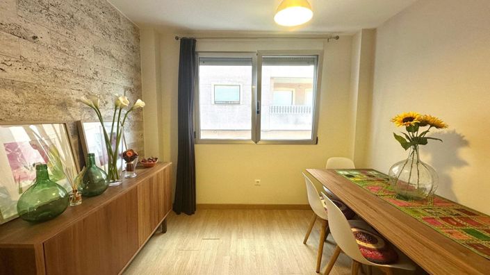 Image No.16-2 Bed Apartment for sale