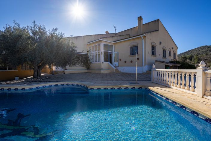 Image No.4-Villa de 3 chambres à vendre à Alicante