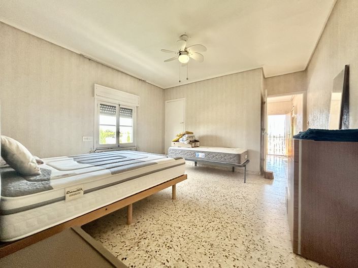 Image No.39-6 Bed Villa for sale