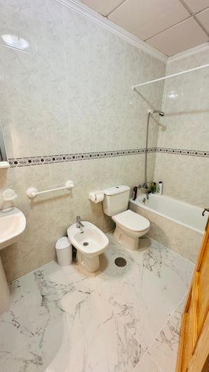 Image No.15-2 Bed Apartment for sale