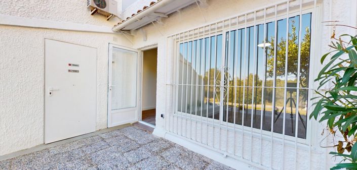 Image No.35-2 Bed Apartment for sale