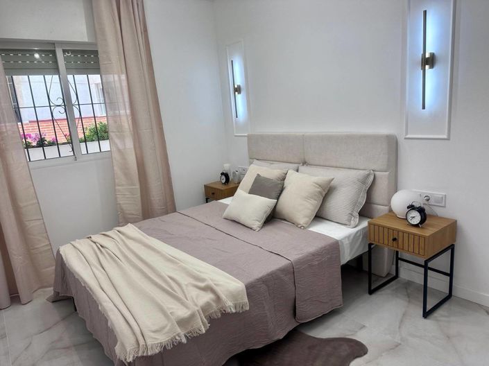 Image No.20-1 Bed Apartment for sale