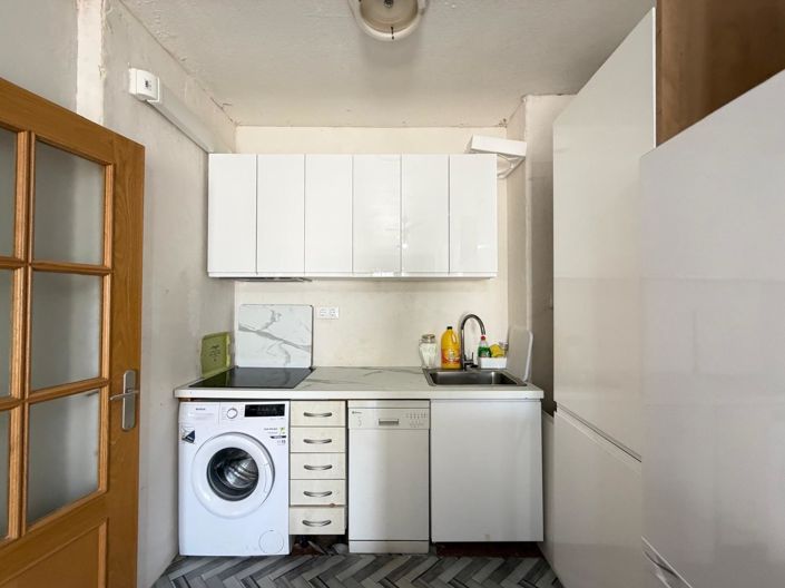 Image No.19-1 Bed Apartment for sale