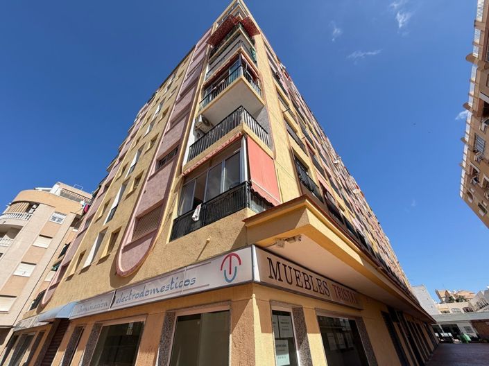 Image No.43-1 Bed Apartment for sale
