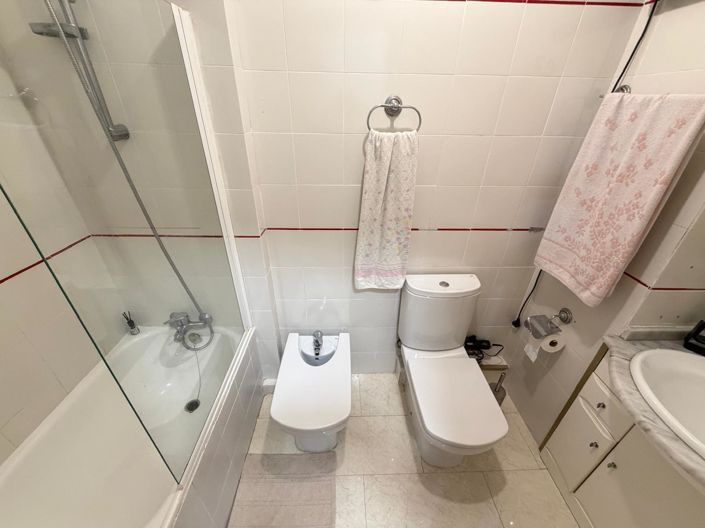 Image No.9-1 Bed Apartment for sale
