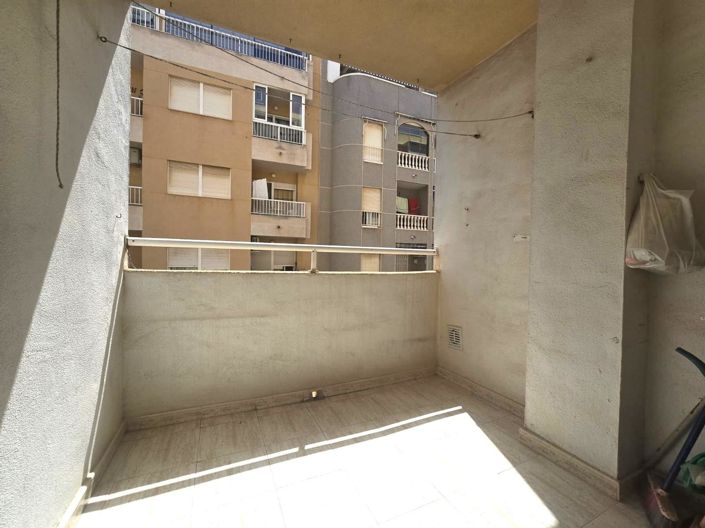 Image No.20-1 Bed Apartment for sale