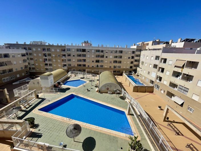 Image No.12-2 Bed Apartment for sale