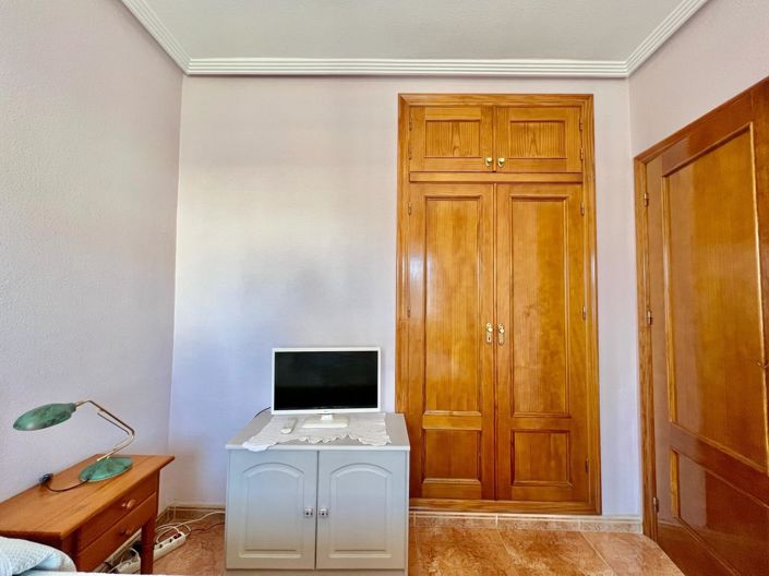 Image No.48-2 Bed Apartment for sale
