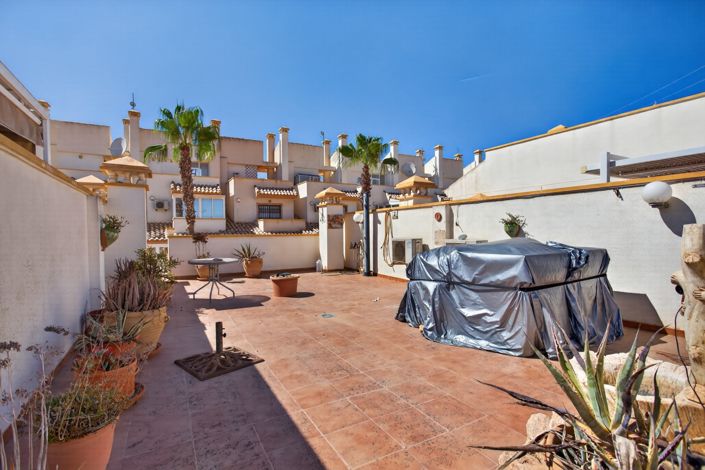 Image No.9-2 Bed Villa for sale