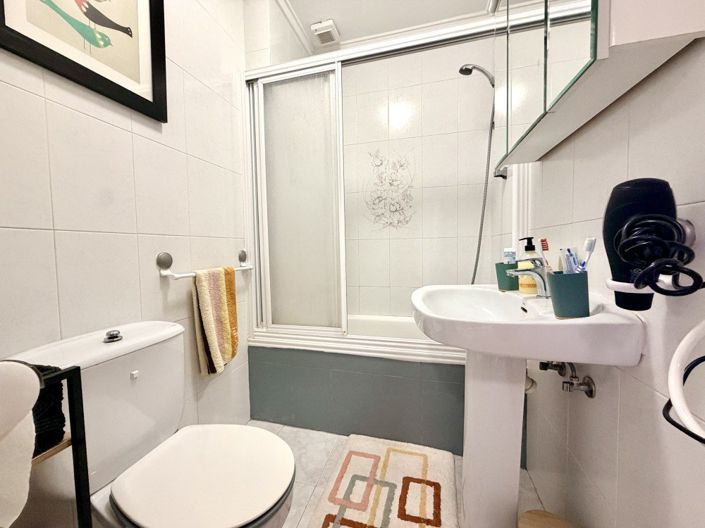Image No.25-2 Bed Apartment for sale