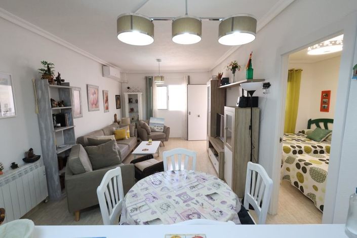 Image No.12-2 Bed Apartment for sale