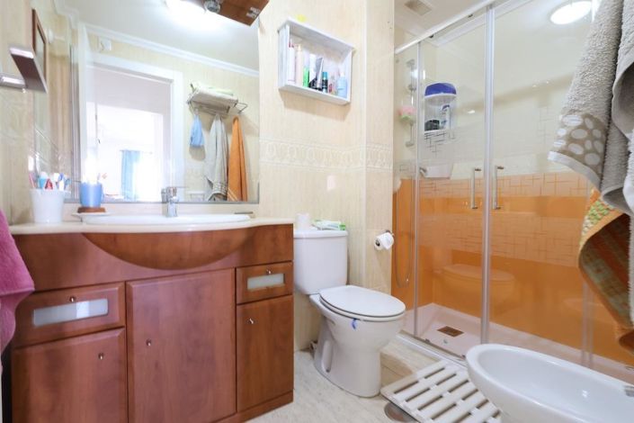 Image No.17-2 Bed Apartment for sale