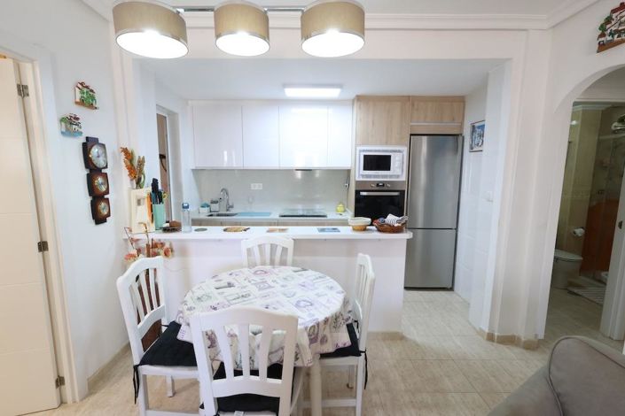 Image No.9-2 Bed Apartment for sale