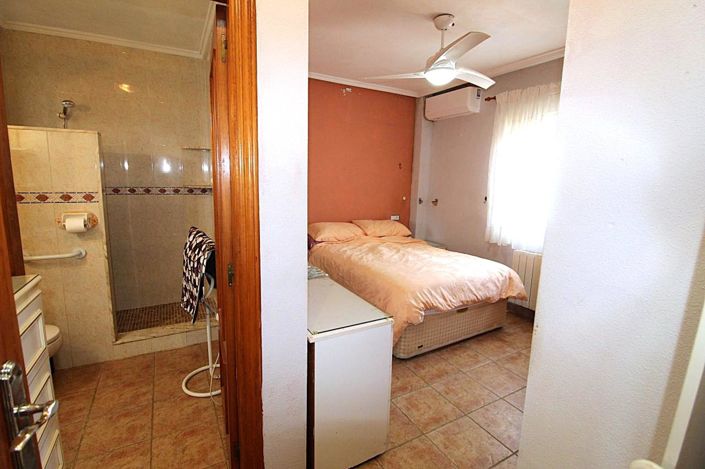 Image No.16-3 Bed Villa for sale