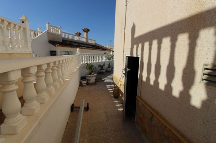 Image No.32-3 Bed Villa for sale