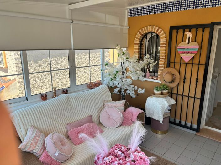 Image No.17-2 Bed Villa for sale