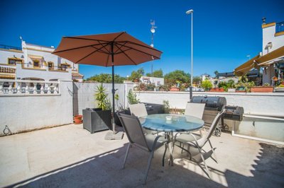 o1k2nhrkic45f1bmc1fj34rvoqd2r