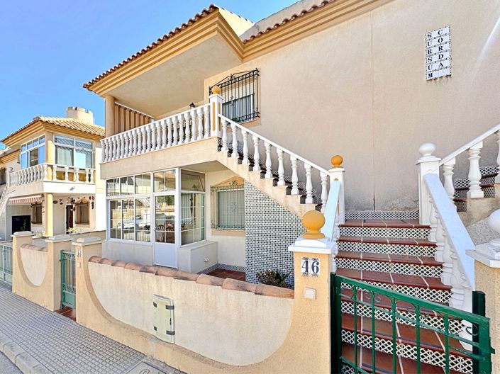Image No.27-2 Bed Apartment for sale