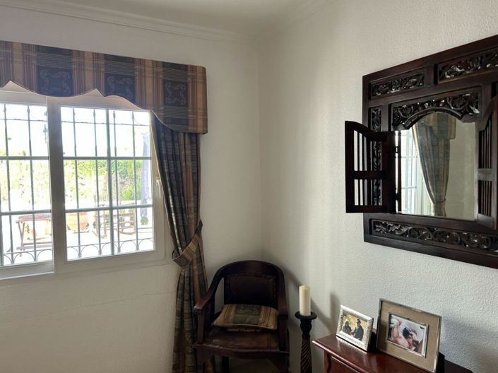 Image No.19-3 Bed House for sale