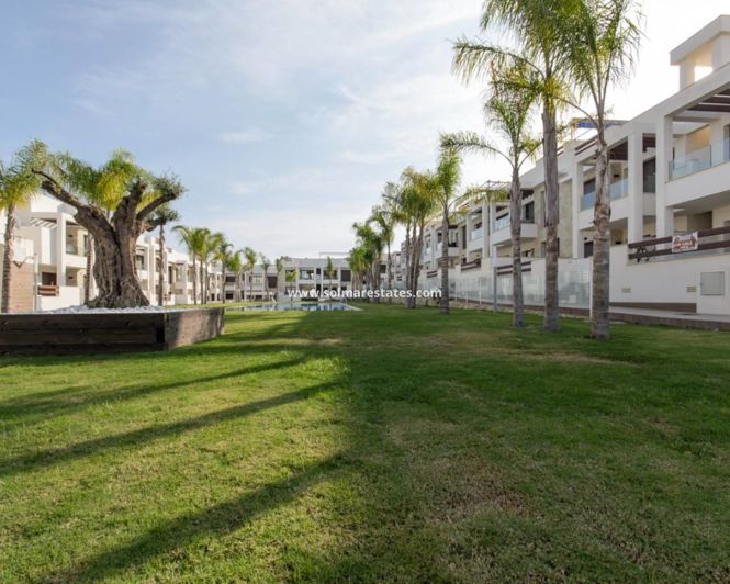 Image No.26-2 Bed Apartment for sale