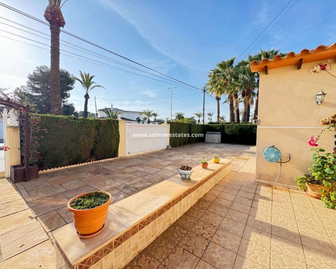 Image No.17-3 Bed Villa for sale
