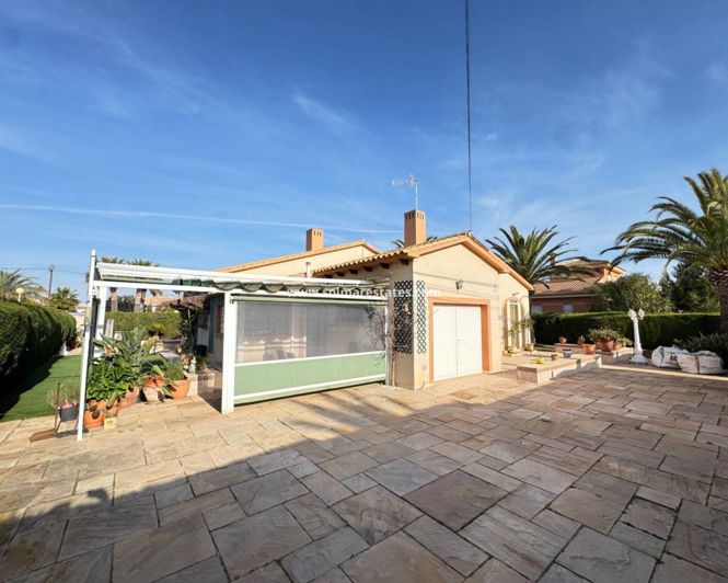 Image No.23-3 Bed Villa for sale