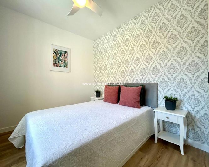 Image No.19-Quad de 3 chambres à vendre à Punta Prima