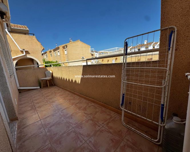 Image No.12-2 Bed Apartment for sale