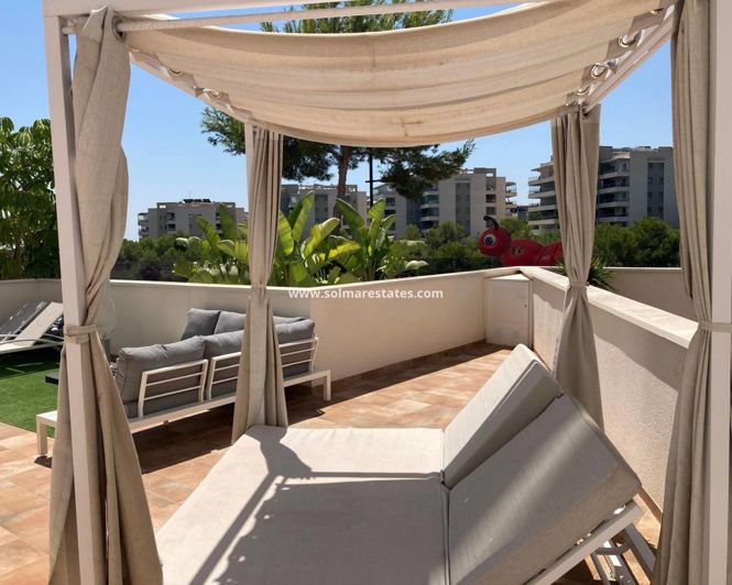Image No.31-2 Bed Apartment for sale