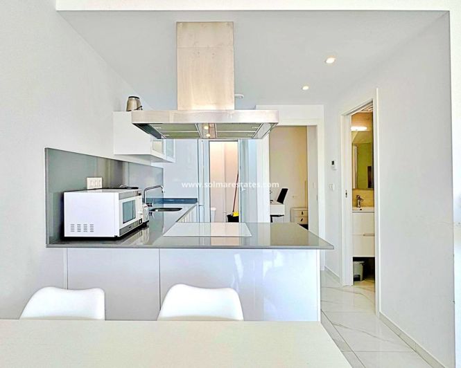 Image No.8-3 Bed Townhouse for sale