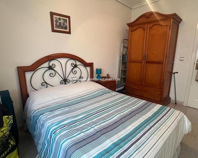 Image No.20-2 Bed Apartment for sale