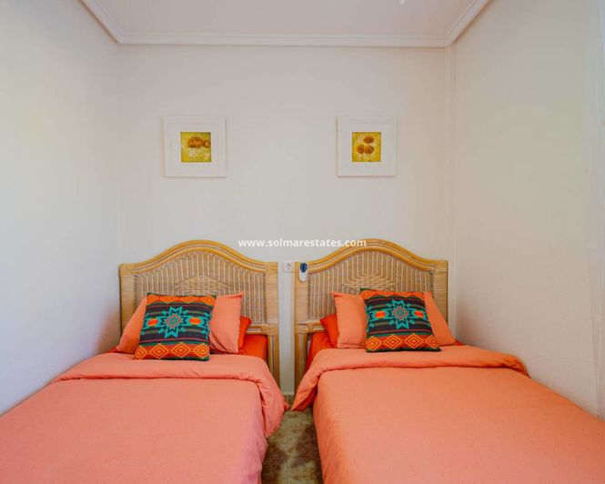 Image No.34-Quad de 3 chambres à vendre à Playa Flamenca