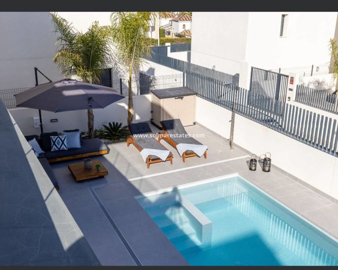 Image No.7-3 Bed Villa for sale