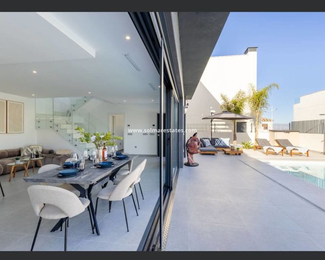 Image No.8-3 Bed Villa for sale