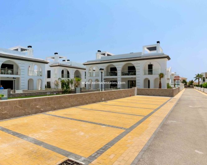Image No.15-2 Bed Apartment for sale