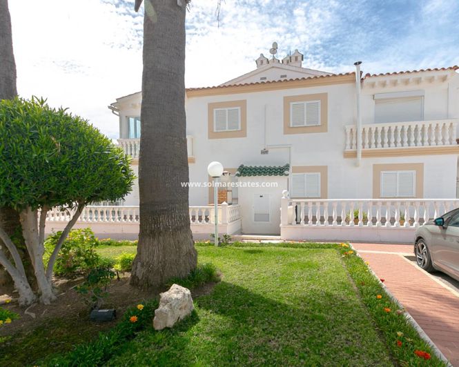 Image No.47-3 Bed Apartment for sale
