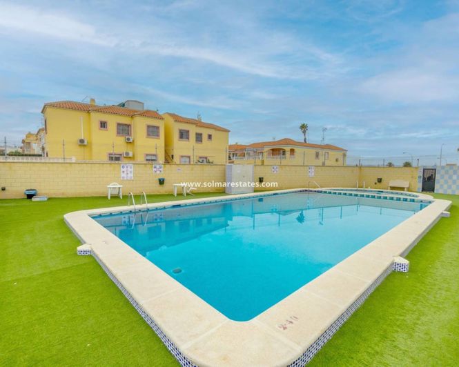 Image No.19-Appartement de 1 chambre à vendre à Torrevieja