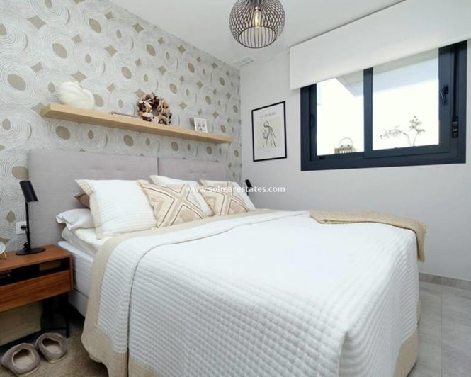 Image No.11-2 Bed Apartment for sale