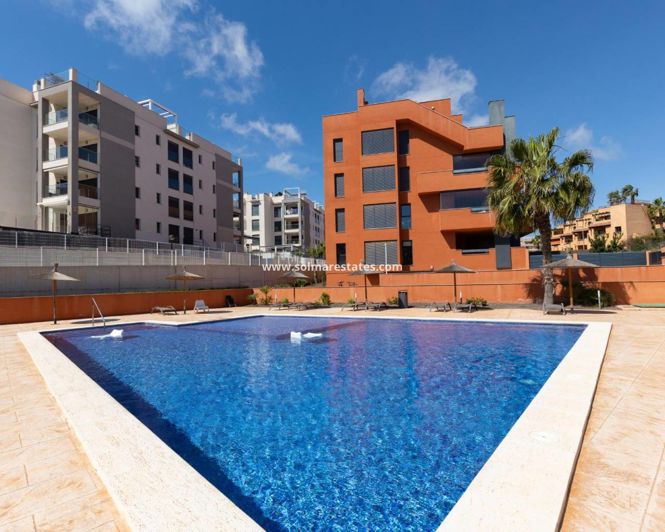 Image No.26-2 Bed Apartment for sale