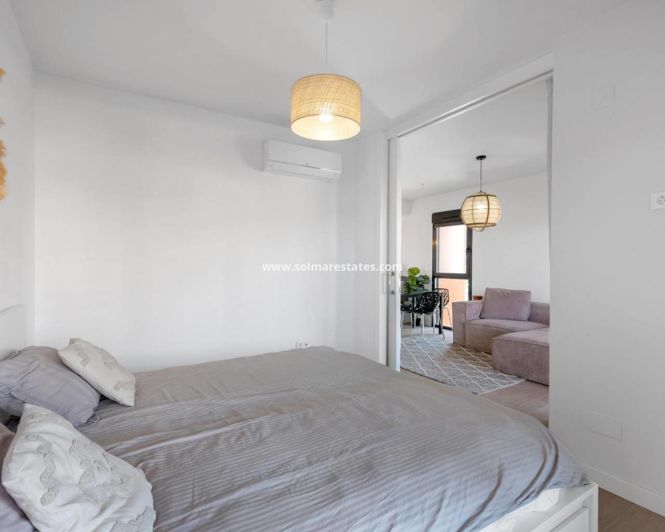 Image No.21-2 Bed Apartment for sale