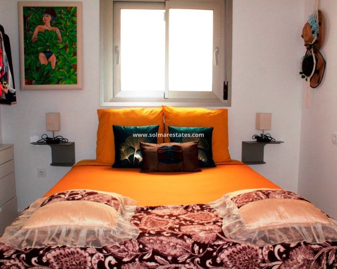 Image No.10-2 Bed Apartment for sale
